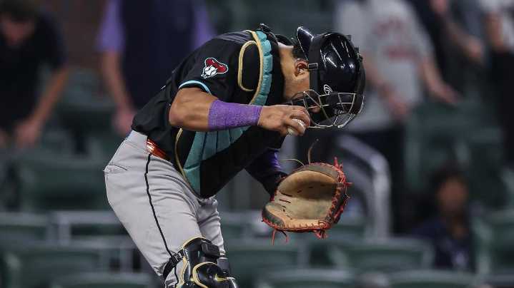 D-backs catcher Gabriel Moreno leaves game in the 6th