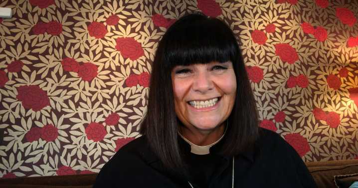 Dawn French apologises after posting 'mocking' video about Israel and Gaza