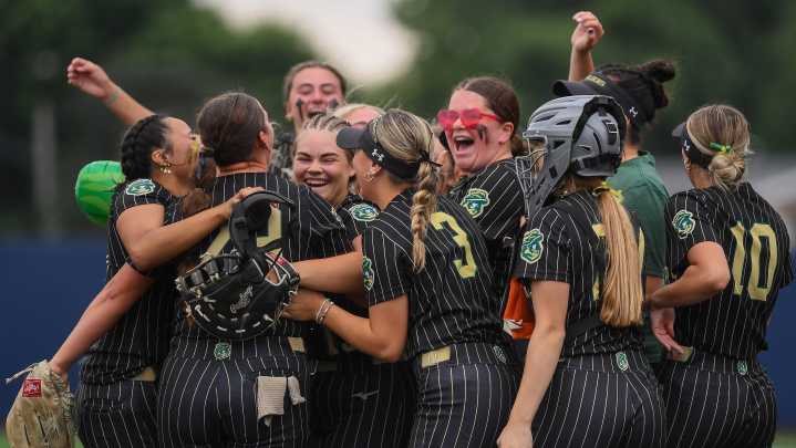 Jefferson knocks off Lincoln in South Dakota state softball tournament