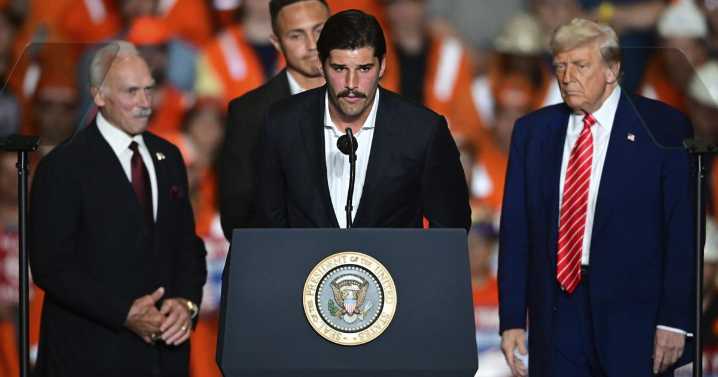 The Pittsburgh Steelers reached out to fans upset that Donald Trump received a jersey at a rally