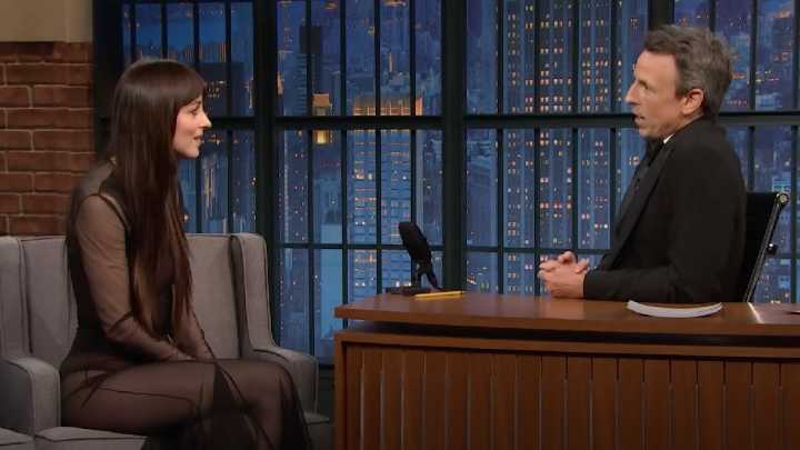 Dakota Johnson Warns Seth Meyers to ‘Shut Up’ as He Talks Final Scene of ‘Materialists’