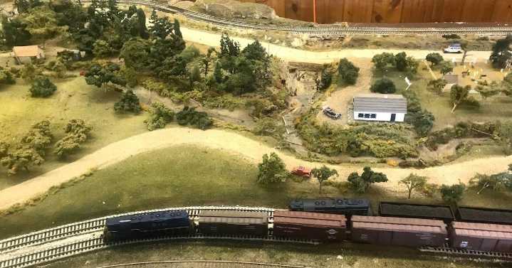 York Trains in Highland closing after 25 years