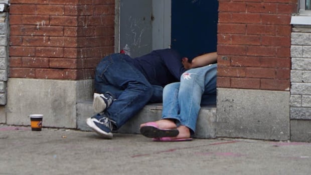 'Disheartening' trend sees more families, seniors reach out for homelessness supports