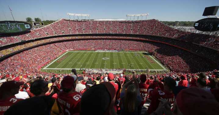 Missouri Senate backs aid for tornado victims and Kansas City Chiefs and Royals
