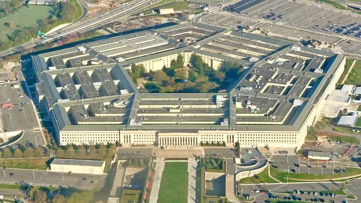 What DoD's Close Relationship With Palantir Means For Investors (NASDAQ:PLTR)