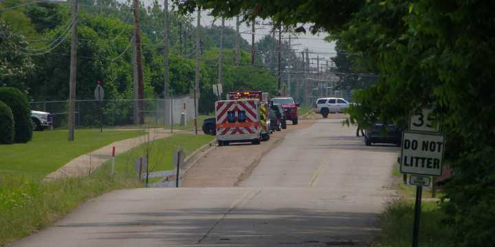 Bomb squad disables possible explosive device at Olive Branch warehouse