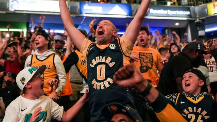 Pacers fans go nuts at NBA Finals watch party after comeback Game 1 win