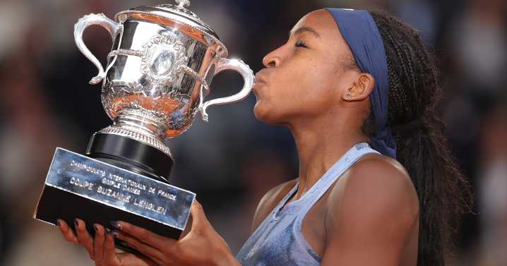 Coco Gauff wins French Open with thrilling comeback against world No. 1 Aryna Sabalenka in women’s final