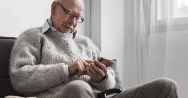 El error que todos cometen con sus celulares y deberían conocer antes de que sea tarde: después de este momento no tiene solución