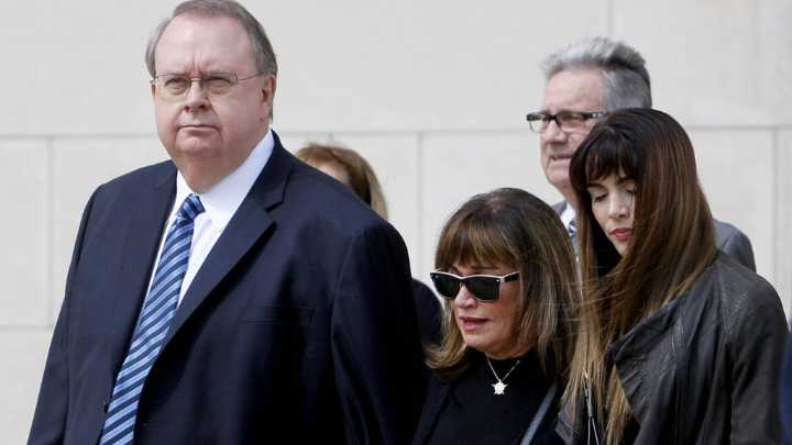 Former Lake County Sheriff Buncich moved to Chicago halfway house