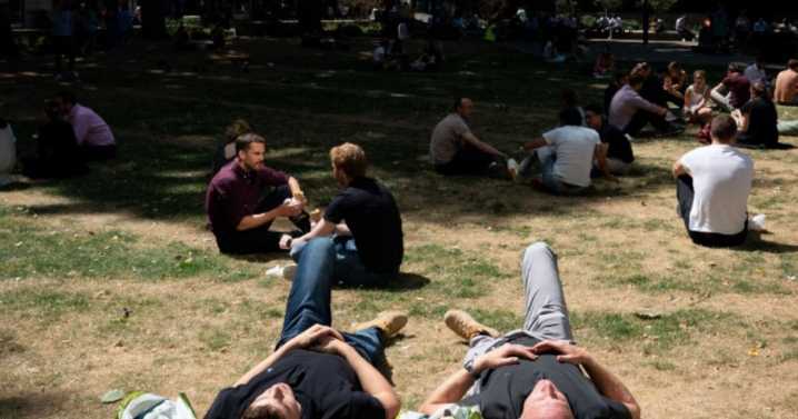 All the parts of England set for 30C heatwave with 20 counties sizzled