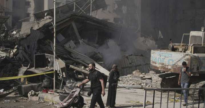 Lebanese army warns Israeli airstrikes might force it to freeze cooperation with ceasefire committee
