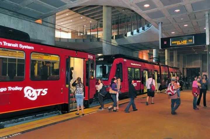 Opinion: San Diego transit faces ‘fiscal cliff’ if California backtracks on funding