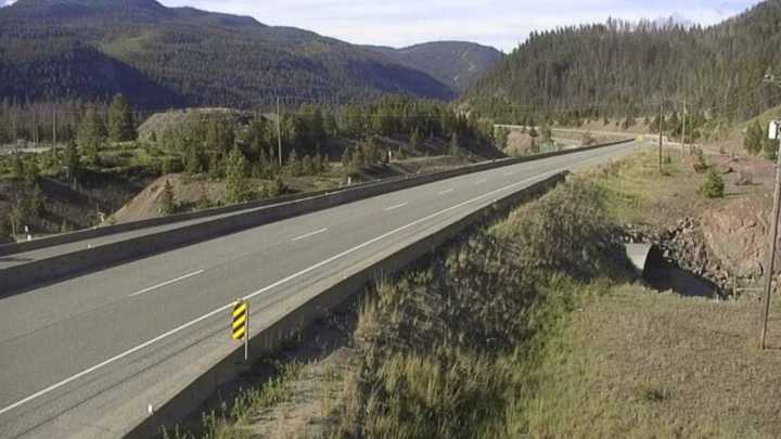 Sink hole keeps Coquihalla section closed for repairs Saturday