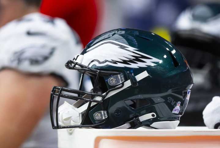Eagles Cut UDFA WR Ife Adeyi