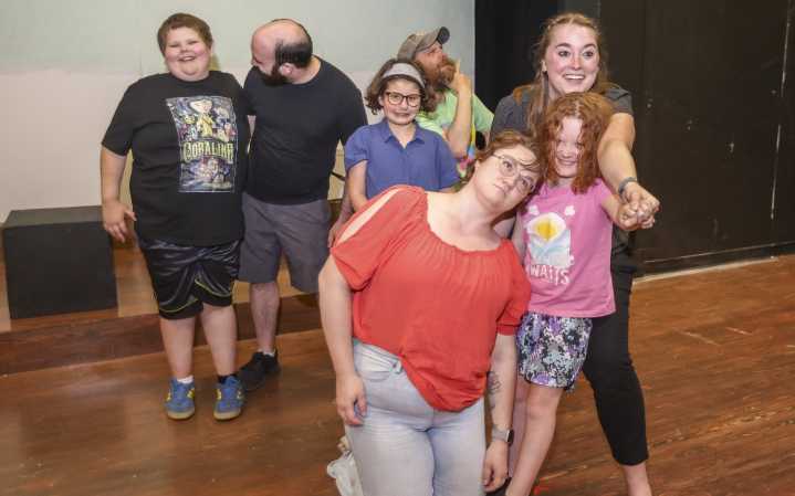 Theatre B collaboration with HOPE, Inc. instills confidence on the stage