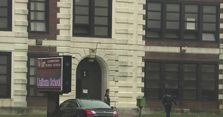 Fire breaks out in Detroit elementary school classroom; no one injured