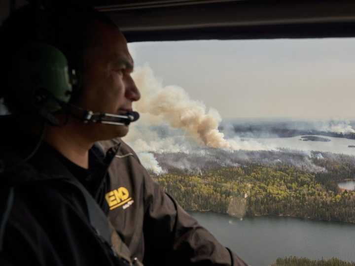 Manitoba plays the waiting game to get wildfire evacuees into hotels
