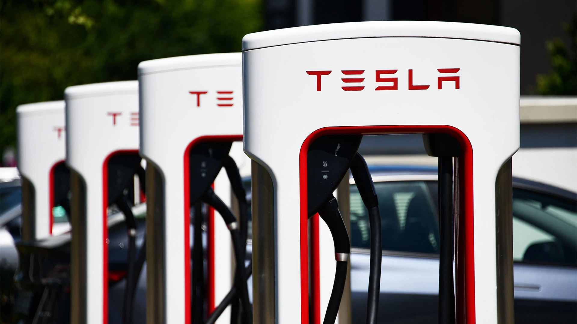 Tesla Superchargers are being removed from the NJ Turnpike as state opts for third