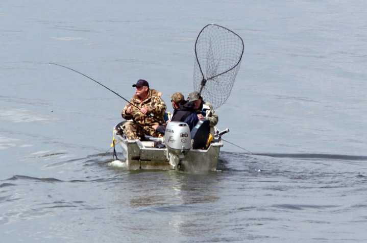 Lower Columbia River and tributary fishing report for May 19