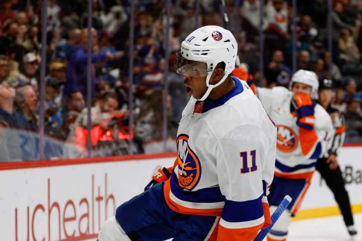 East Notes: Duclair, Marner, Marchand