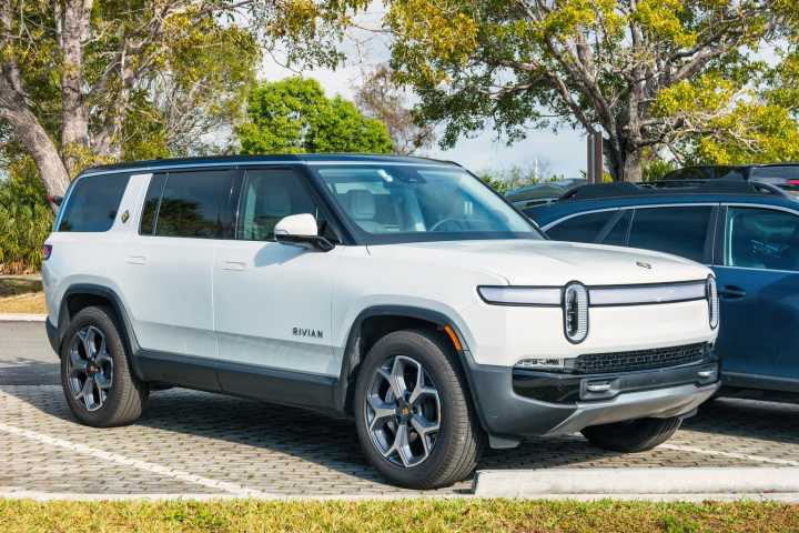 Rivian A Victim Of Poor Timing As Battery Electrics Struggle To Find Buyers (NASDAQ:RIVN)