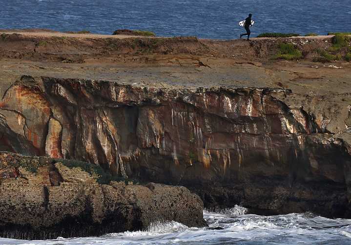 Photo | Cliff at Lighthouse Point continues to wash away