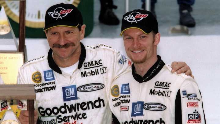 Michigan Throwback: When Dale Earnhardt Refused to Let His Son Win by Inches A legendary showdown at Michigan in 1999 revealed the fierce bond and rivalry between Dale Earnhardt Sr. and Dale Jr. Shivr