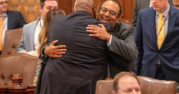 Legislative leaders discuss next steps for failed transit reform push