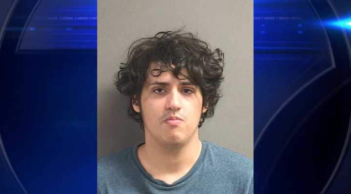 Florida man caught stalking ex in ski mask had burglary tools, duct tape, authorities say 