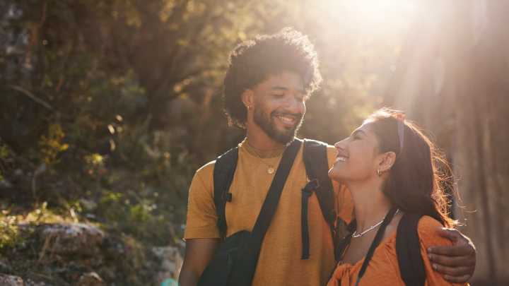 Therapist names 4 things people in happiest relationships never do