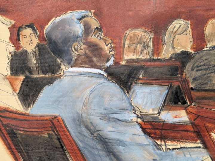 Sean ‘Diddy’ Combs’ ex-girlfriend sobs on the stand while describing sex marathons – Chicago Tribune