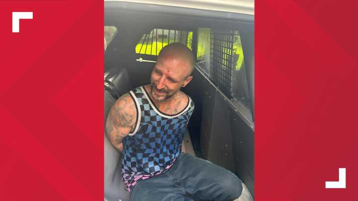 Buna standoff ends with fire, arrest after suspect is accused of pouring gasoline on girlfriend