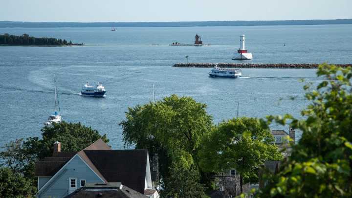 Mackinac Island, surrounding area offer live web cams. How to watch