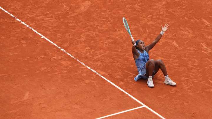 Coco Gauff claims a three-set victory in French Open, beating top