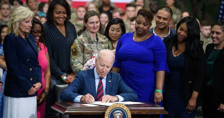Trump orders investigation into Biden autopen use