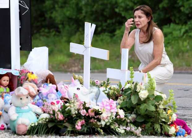 Massachusetts community mourns deaths of mother, daughter struck by alleged drunk driver