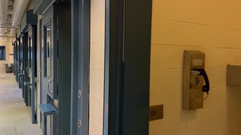 14 years behind bars: Former State Trooper sentenced for child sex crimes