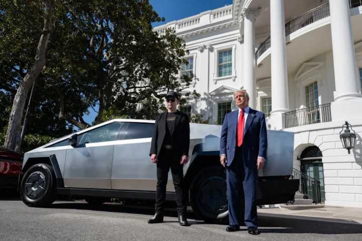 The Latest: Trump-Musk relationship appears to implode