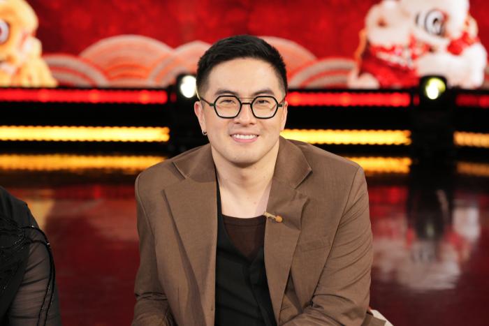 Bowen Yang Knows Why You Like a Certain Era of 'SNL'