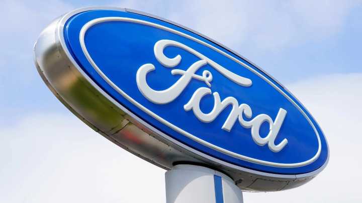 Ford retira casi medio millón de Explorers debido a que las puertas pueden desprenderse mientras se conduce