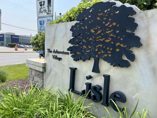 As Lisle looks to update brand, some question ‘Arboretum Village’ motto
