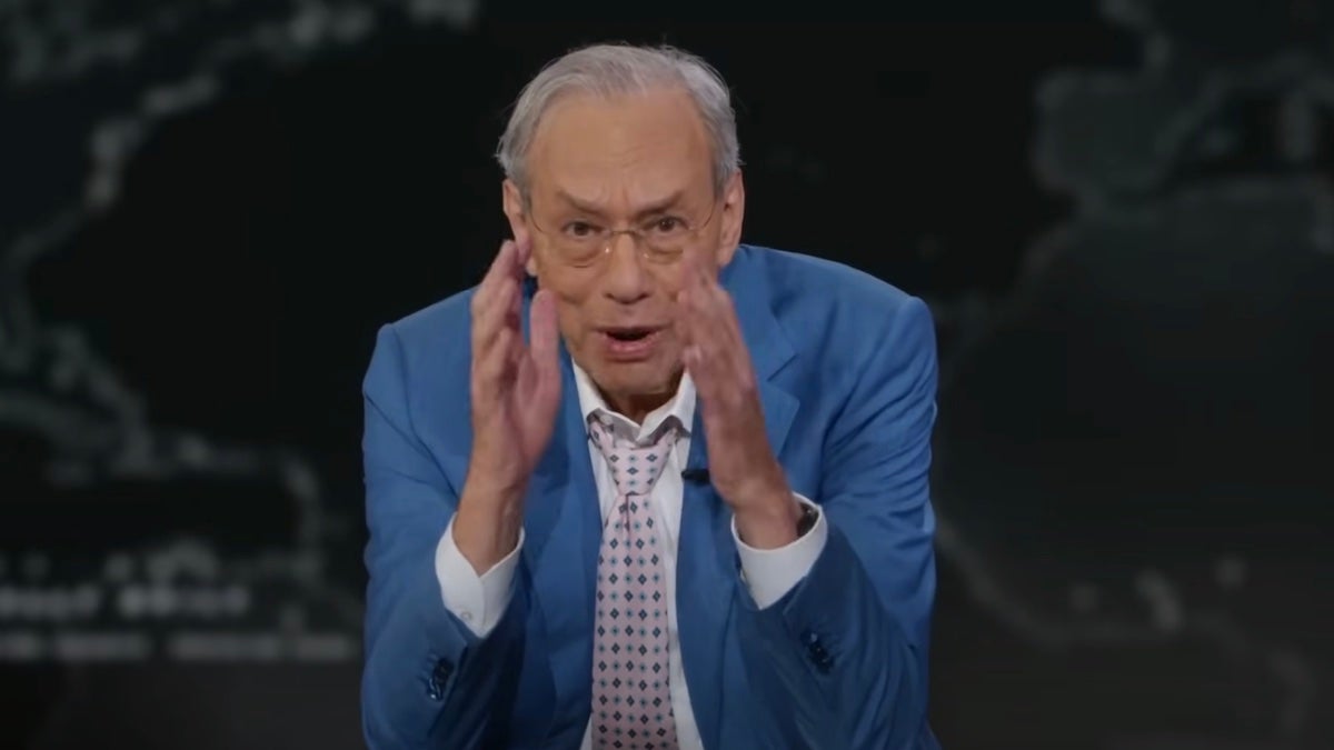 Lewis Black Jokes AI Makes All College Kids Lazy, Even ‘Sasquatch in a Suit’ Barron Trump