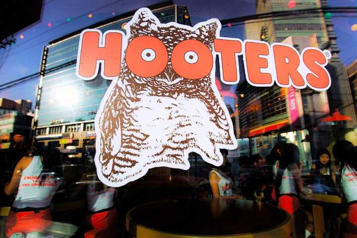 Following Chapter 11 Bankruptcy, Evansville Hooters Shuts Down
