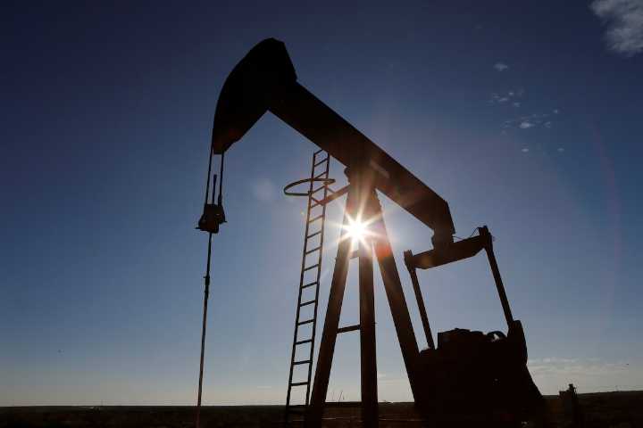 Oil prices headed for rebound this week as Trump and Xi resume trade talks