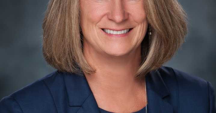 Hadley's deep roots inspire community service