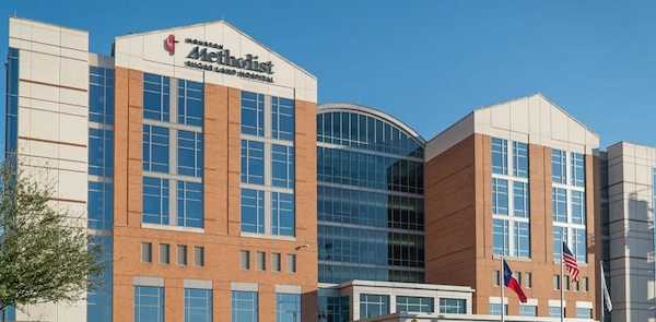 Methodist Hospital in Fort Bend Uses Robotics to Detect Nurse’s Lung Cancer Early