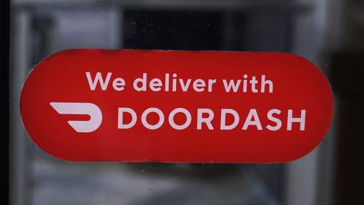 Competition Bureau sues DoorDash, accuses firm of misleading customers with fees