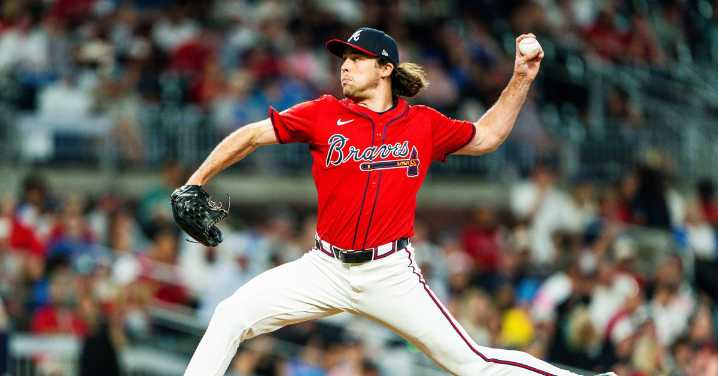 Braves recall Dylan Dodd; other bullpen moves reportedly pending