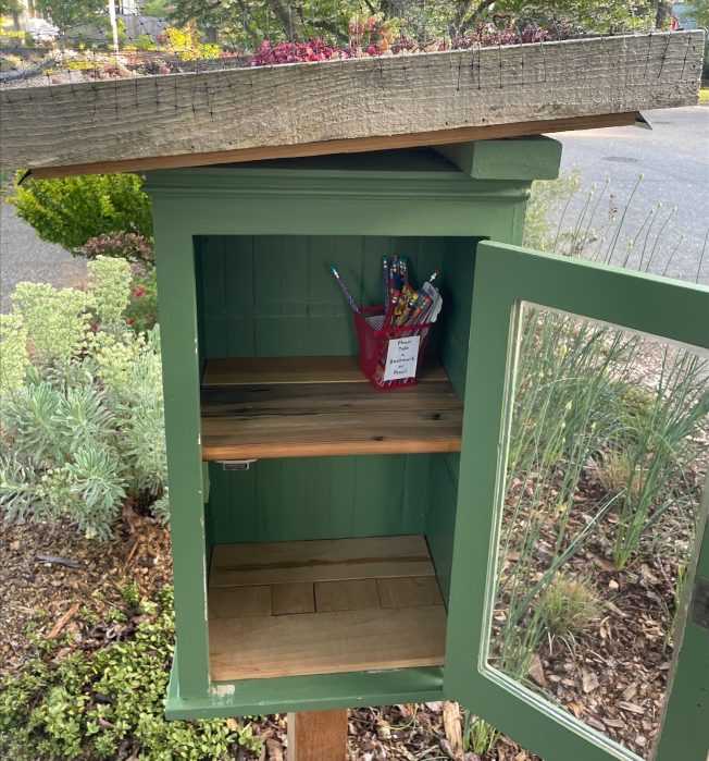 READER REPORT: Another Little Free Library emptied